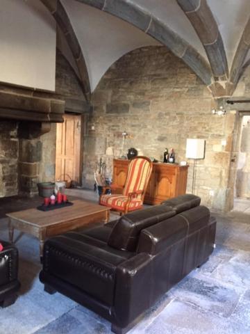 La Maison Du Voyageur 1546 Passavant Екстериор снимка